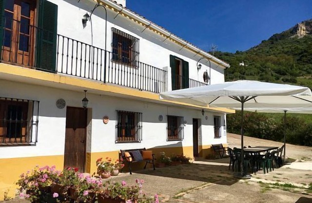 Self catering Cortijo Arroyo del Moro for 8 people