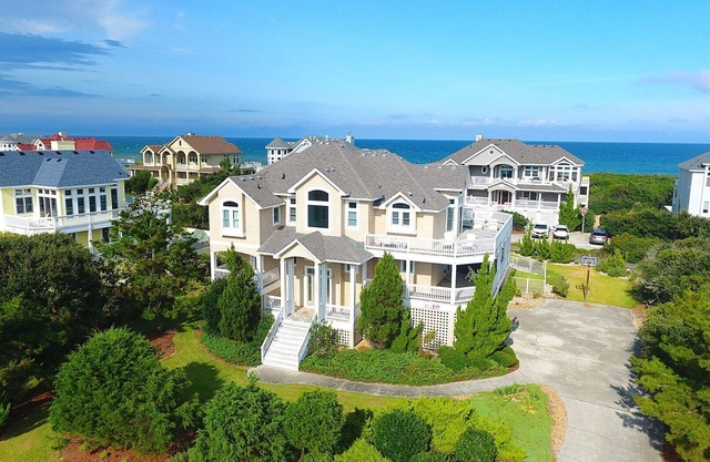 Semi-Oceanfront, Yard, Private Pool, Close to Beach, Rec Rm, PI185, Sugar N Spice