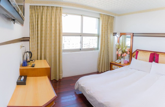 Seng-Kuo Hotel