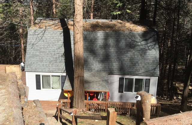 Sequoia National Forrest CabinG sleeps 16