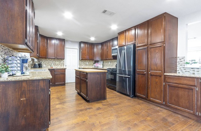 Serene and cozy 3bedroom/2bath home