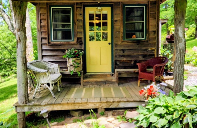 Serene Cabin Getaway in Scaly Mountain, NC