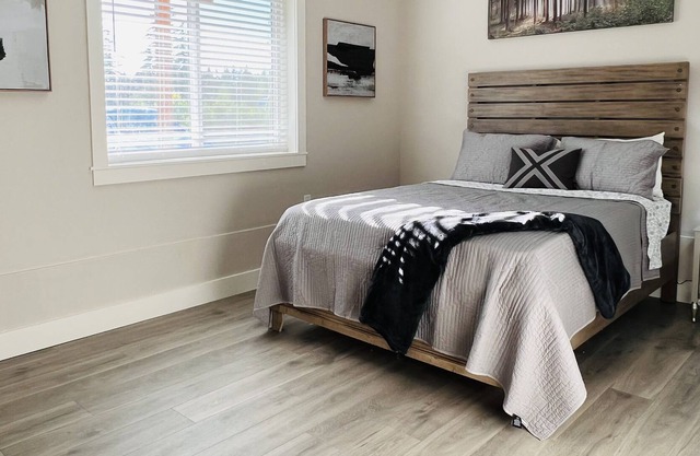 Serene, New FULL KITCH. Countryside Guest suit