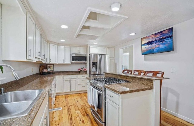 Serene Park City MTN Home Private Hot Tub Sleep 15