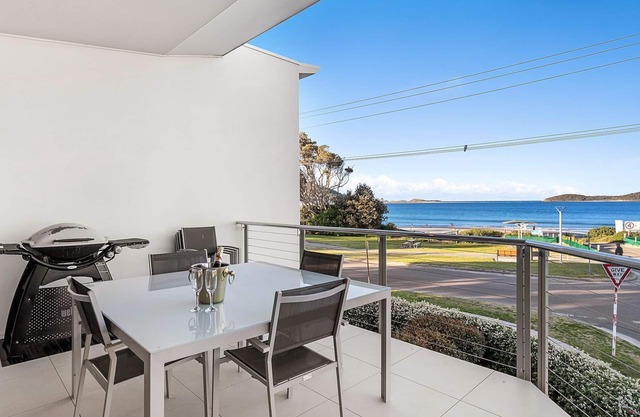 serenity at Fingal Bay 2