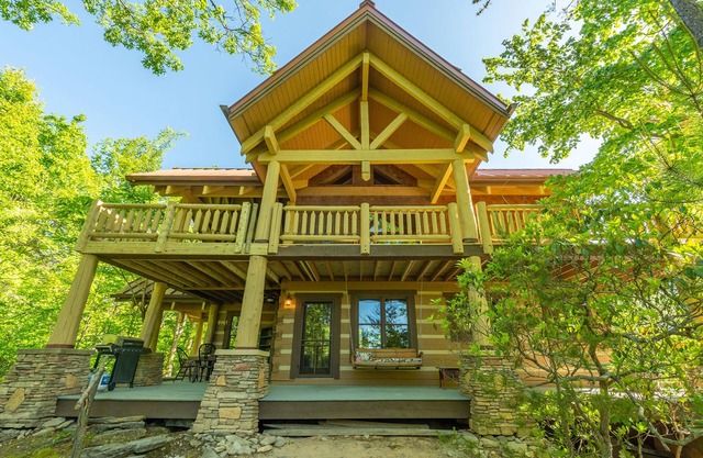 Serenity Cabin | Pet friendly, Hot Tub & Private Dock on Lake George