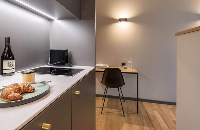Serviced Apartment in Berlin Airport, Schönefeld