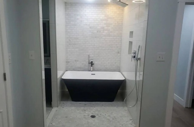 Sharp new reno with Master Suite on both floors.