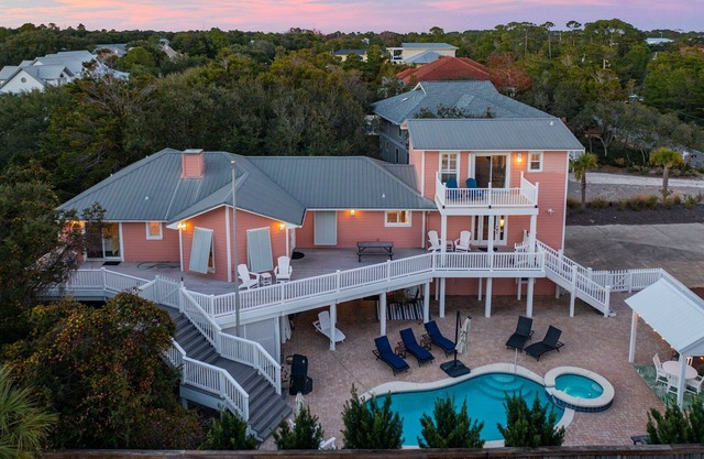 Sheer Bliss - Huge Beachy Vacation Home Near the Beach with Private Pool