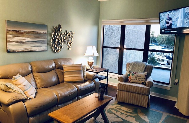 Shelter Cove M arina BEST VIEW! Spotless 1 BR. Chefs Kitchen. No stairs.