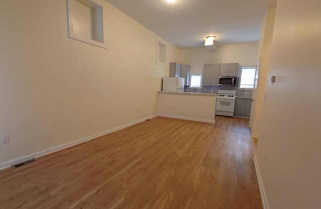 Sheridan Hollow, Heart of Albany! Easy access to many nearby Colleges