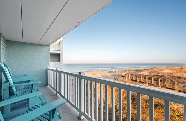 Shore Havin' Fun! Pup-friendly PierView Condo with Incredible Views!