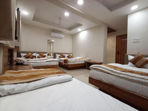 Shri ShyamRaj Hotel Ujjain