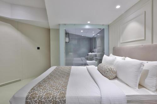 Shrine Suites