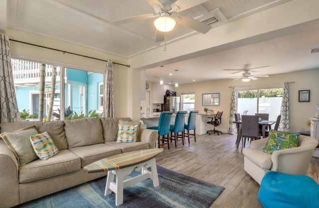 Siesta Key Dream Inn Vacation Rental Near Village!