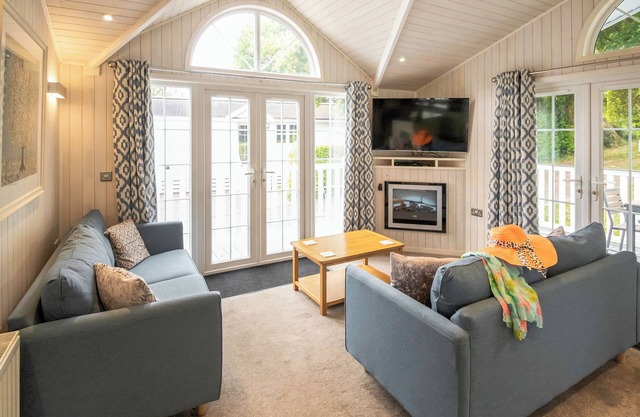 Signature 2 Plus Lodge