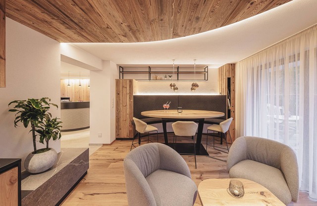 Silva Klausberg Holiday Apartments with Mountain View, Wi-Fi, Garden, Terrace & Balcony