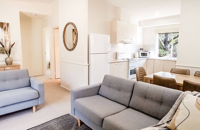 SILVER BIRCHES HOLIDAY VILLAGE - UNIT 4