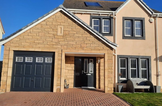 Silver Mews - modern 4 bed property in Cellardyke