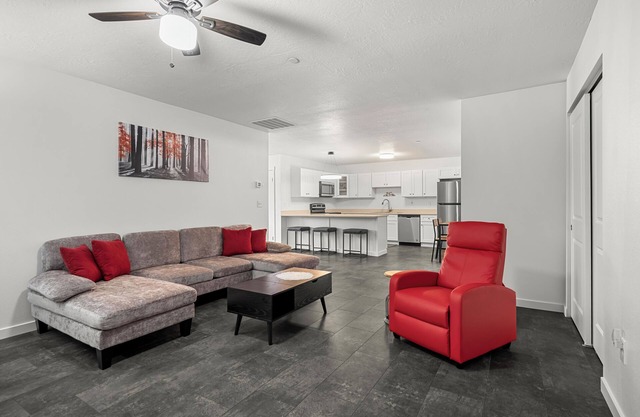 Silverstrike Condos Offering Comfort and Ease-Walkable location close to resort.