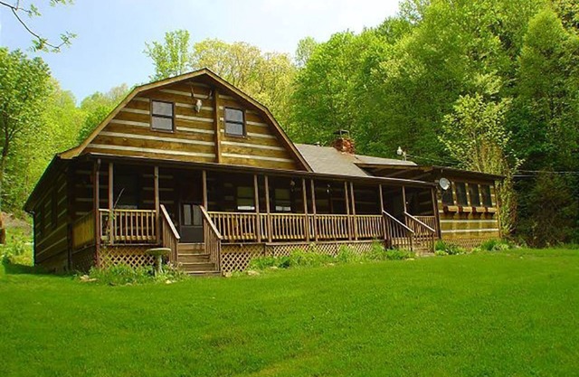 Simply Irresistible: Authentic Log Cabin