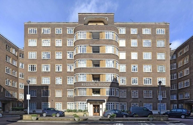 Single room outside station