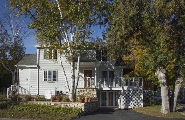 Sister Bay Parkview Beach Cottage #2