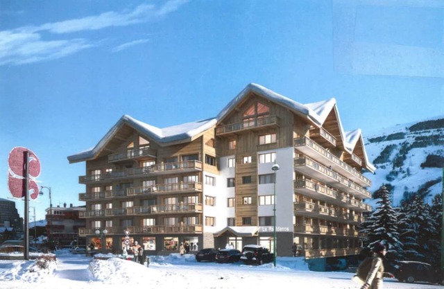 Ski-In Convenience with Comfort