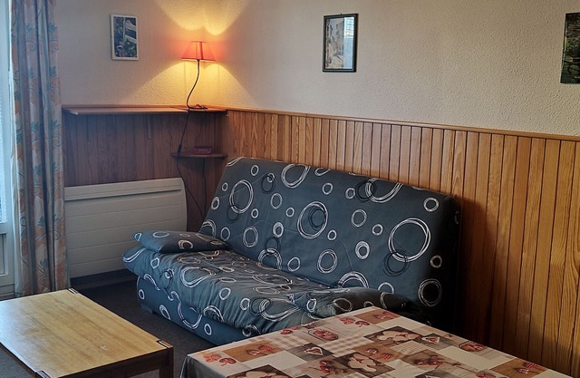 Ski-in/Ski-out, 3-room, sleeps 6 in Les Adrets-Prapoutel