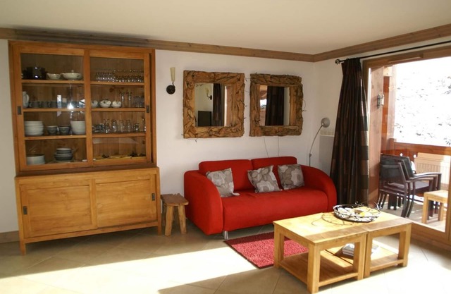 Ski-in/ski-out & foot of the slopes, terrace, balcony, parking, ski locker, 60m², Les 7 Laux