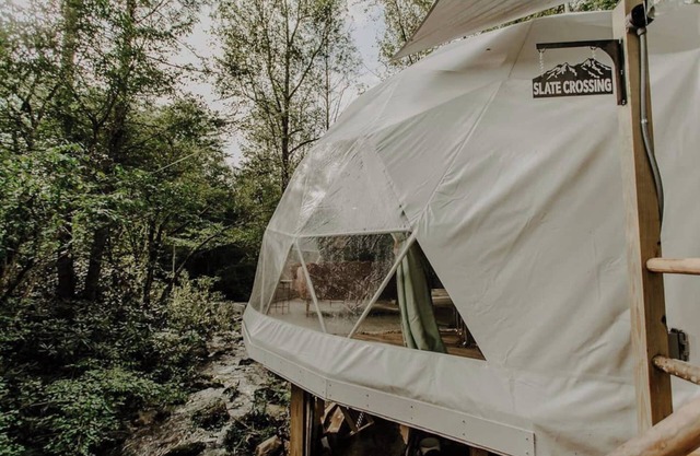 Slate Crossing: Creekside Dome