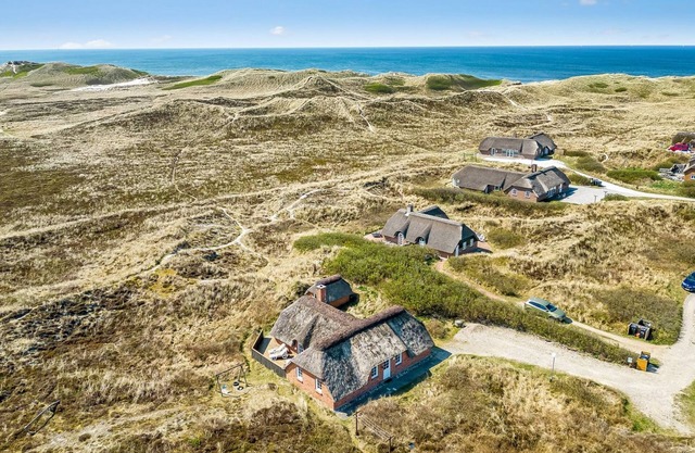 "Slava" - 250m from the sea by Interhome