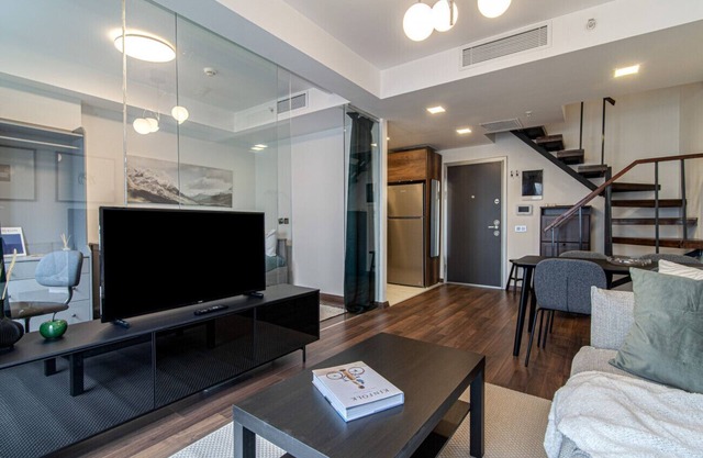 Sleek Residence Flat With Great Location in Sisli