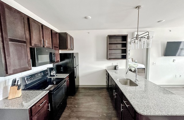 Sleepover: Cozy 1BD/1BA + Gym - Little Rock