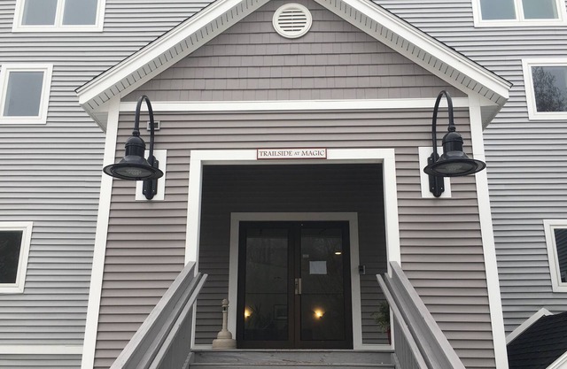 Slopeside 2BR 2BTH Condo at Magic Mountain
