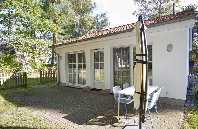 Small vacation home with garden and terrace - Ferienhaus Inselhus