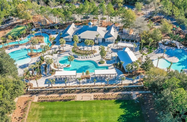 🦩Soaring Over WaterColor~ 6 Bedrooms ~ Full Resort Access🦩