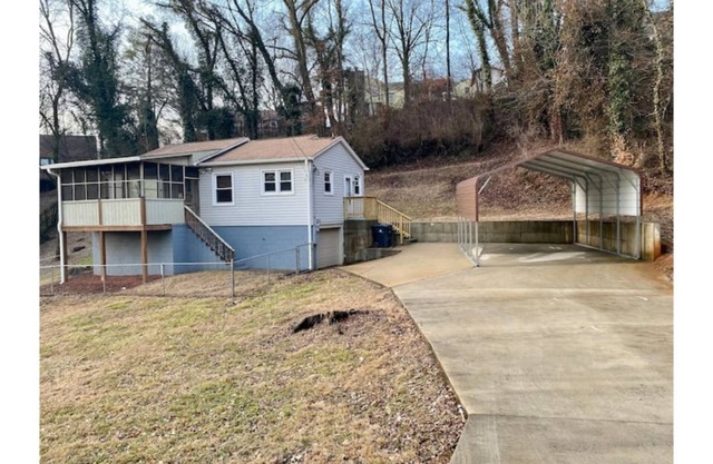 SoKno Hillside Haven near UT - Private 2BR