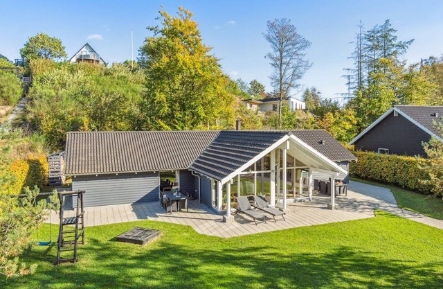 "Solborg" - 800m from the sea by Interhome