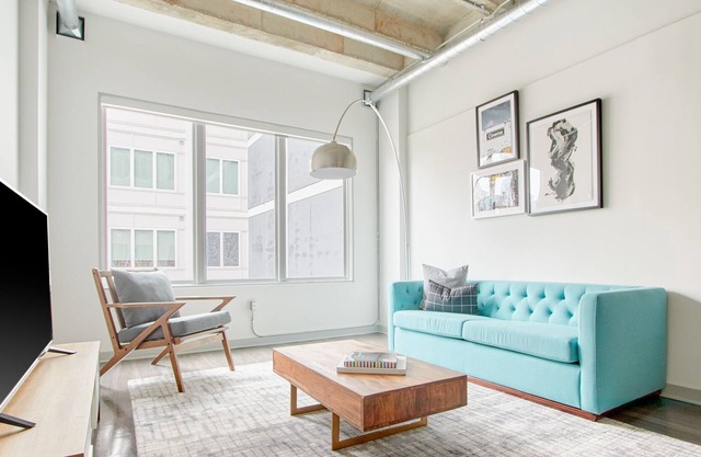 Sonder at 549 Peachtree | Spacious Two-Bedroom Apartment w/ Parking