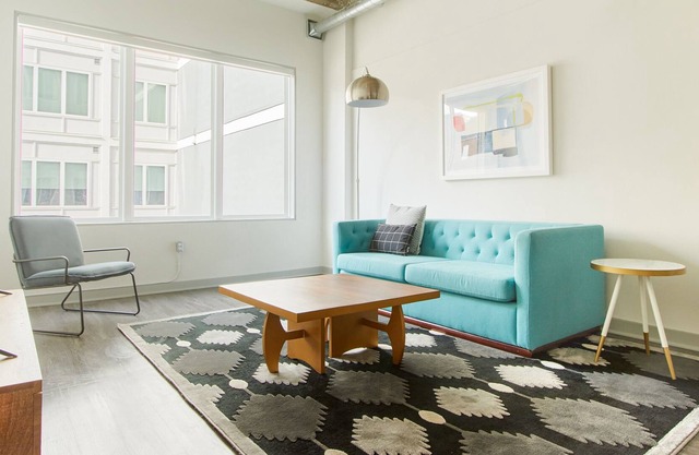Sonder at 549 Peachtree | Spacious Two-Bedroom Apartment w/ Balcony