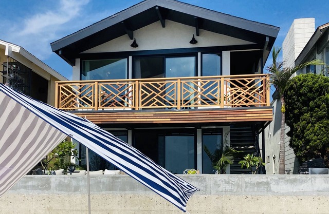 South Bayfront Home with Patio and Rooftop