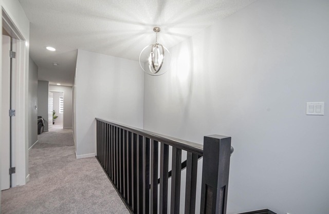 South Calgary GEM: Spacious & Comfortable 3-BR; Near Fish Creek, Spruce Meadows