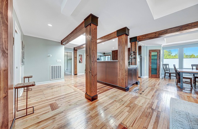 South Knoxville Loft Minutes From Neyland