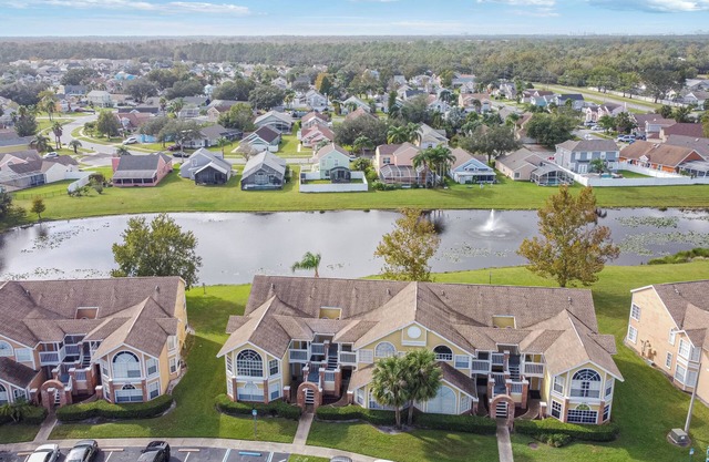 Spacious 3-bedroom condo with AC, WiFi in amazing Kissimmee