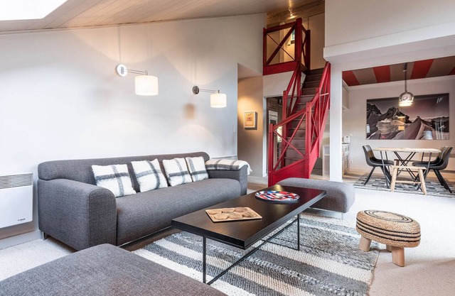 Spacious 3-star apartment near slopes, WIFI, 9-10 ppl