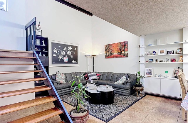 Spacious 3BR Home in Miami with Pool and Tennis