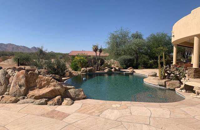 Spacious 4-bedroom house bordering McDowell Mountain regional preserve!