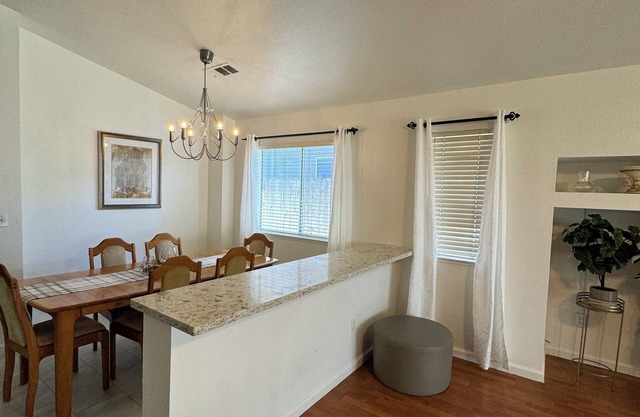 Spacious 4bdr 2bth vacation retreat