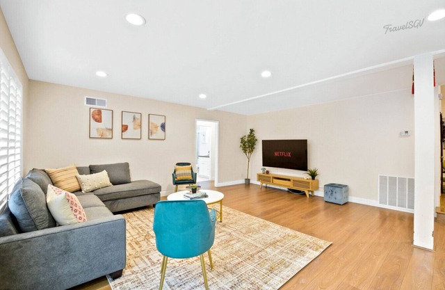Spacious 5BR Near DTLA & Disneyland #TravelSGV